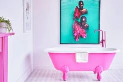 FTT-006™ - Shocking Pink -Mylands Bathtub bathroom FTT 006 Dark Pink Paint c7afe4fe 0252 4a00 999a 1e3d5fd73e97