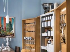 Boathouse™ No.33 -Mylands Walls Boathouse No33 Classic Blue Paint 4 be56f150 d2b6 4c27 8082 b2a17255eca6