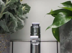 Chiswick™ No.100 -Mylands Walls Chiswick No100 Light Grey Green Paint 1 23247cd2 952c 4757 be50 75914e984146