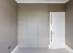 Egyptian Grey™ No.154 -Mylands Walls Egyptian Grey No154 Light Grey Green Paint 1 77775821 000e 4545 a860 bda56d18df88