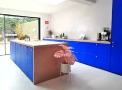 FTT-018™ - Ultramarine Blue -Mylands cabinetry FTT 018 Navy Blue Paint 8 98f5175c bdd0 4172 9533 ba0e96e351bc